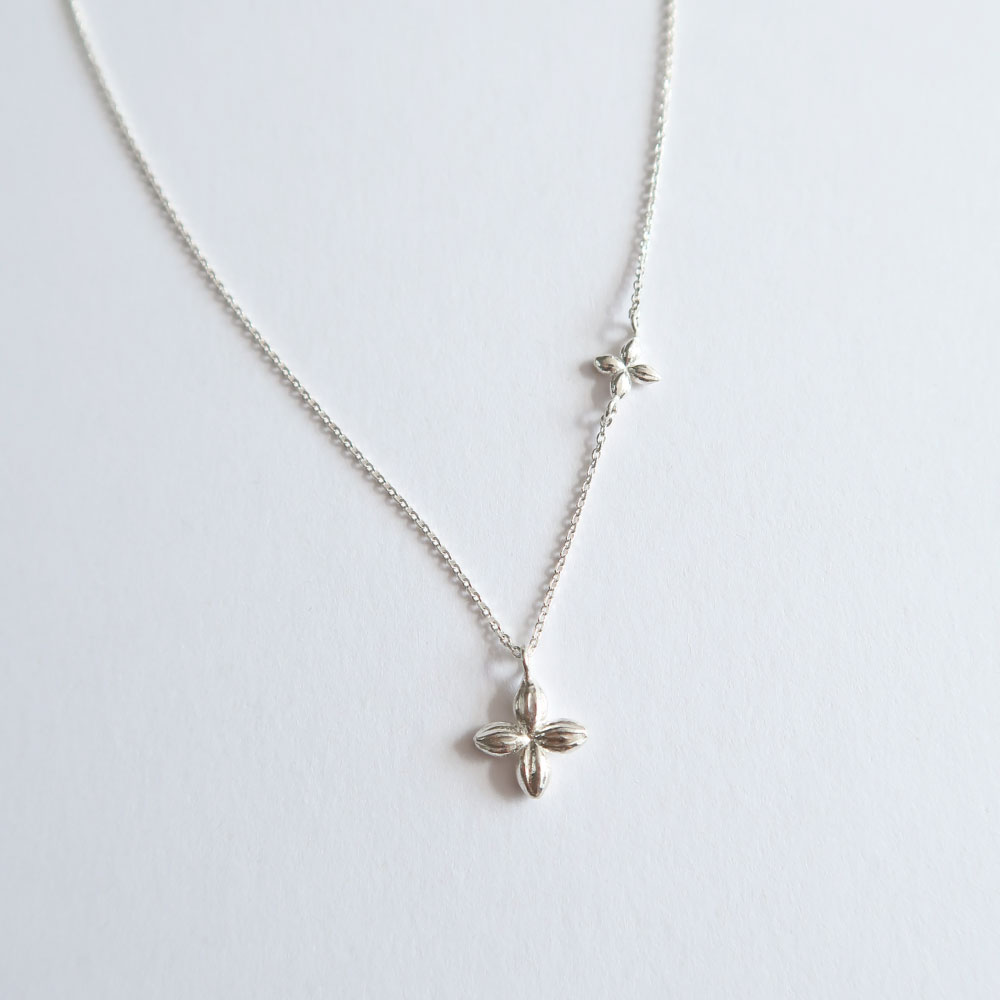 Unbalance cross flower necklace [silver/gold]